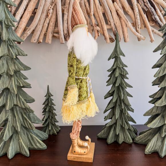 Vintage Folk Art Belsnickle Tabletop Decor-Fluffy Beard-Green Velvet Cloak-21"H - Picture 4 of 9